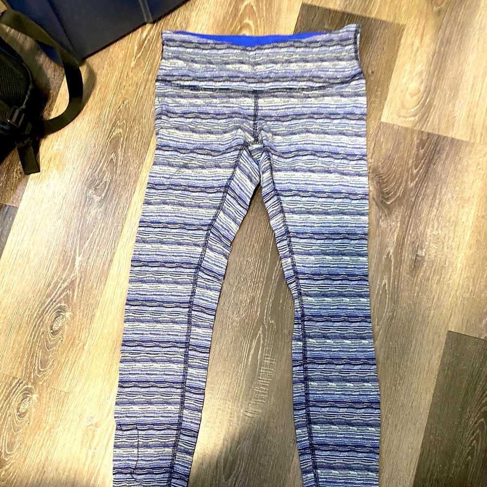 Lululemon Blue Pattern Leggings
